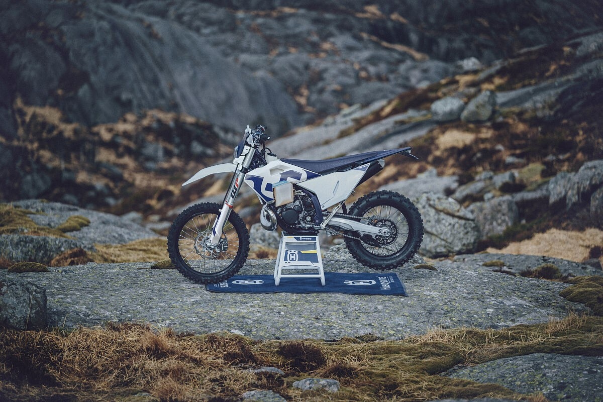 Husqvarna presenta la gamma Enduro 2026